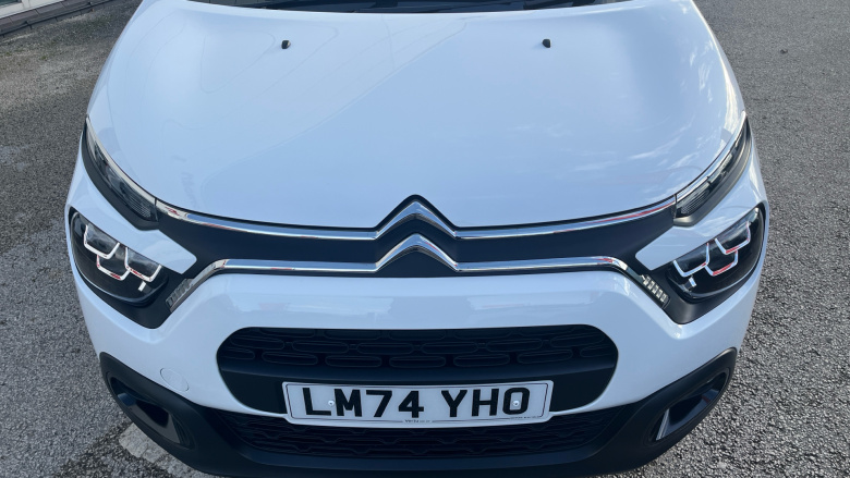 Citroen C3 1.2 PureTech 110 Plus 5dr EAT6 Petrol Hatchback
